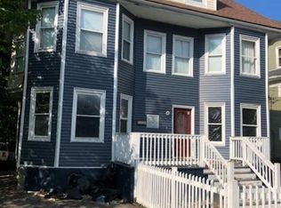 9 Wayne St, Dorchester, MA 02121
