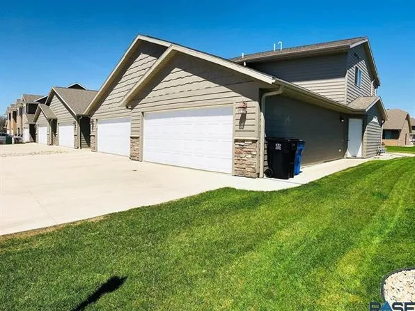215 Jerry Pl, Tea, SD 57064