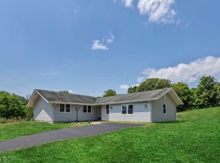 89 Lusscroft Rd, Wantage, NJ 07461