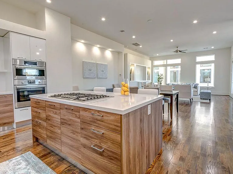 6007 San Felipe #B — Photo 3