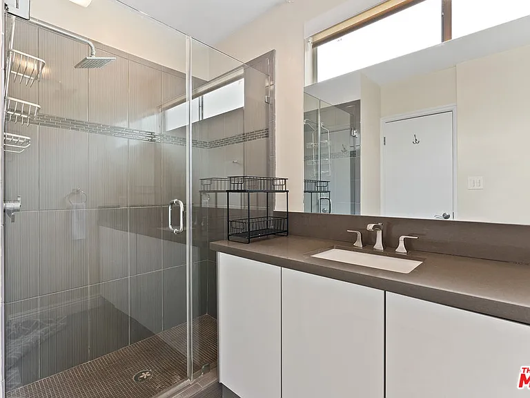 419 N Oakhurst Dr #203 — Photo 21