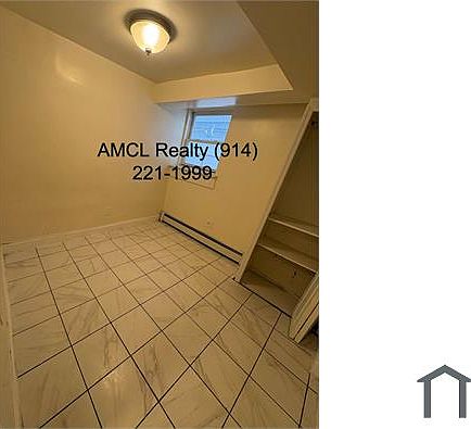 3rd image of 149 Waverly
