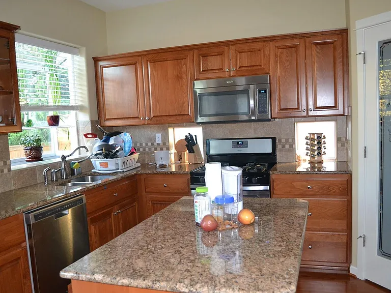 149 NE Ocean Loop — Photo 5