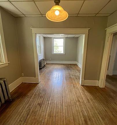 2nd image of 2275 Lorne St #18