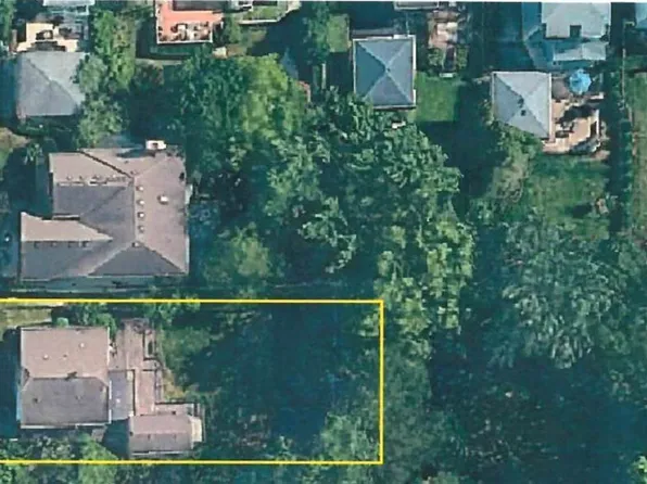4632 Washington St, Downers Grove, IL 60515
