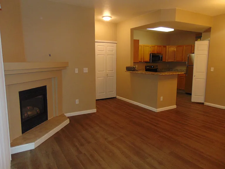 4545 Wheaton Dr #C130 — Photo 5