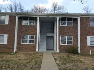 706 Village Ln APT 7, Newburgh, IN 47630