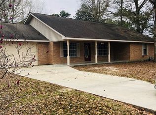 1901 Hide A Way Ln, Carriere, MS 39426