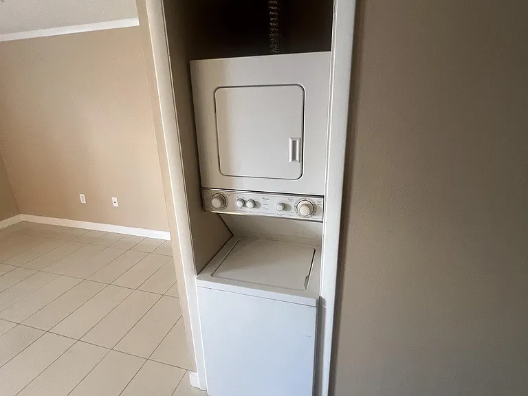 30 Lake Villa Way — Photo 12