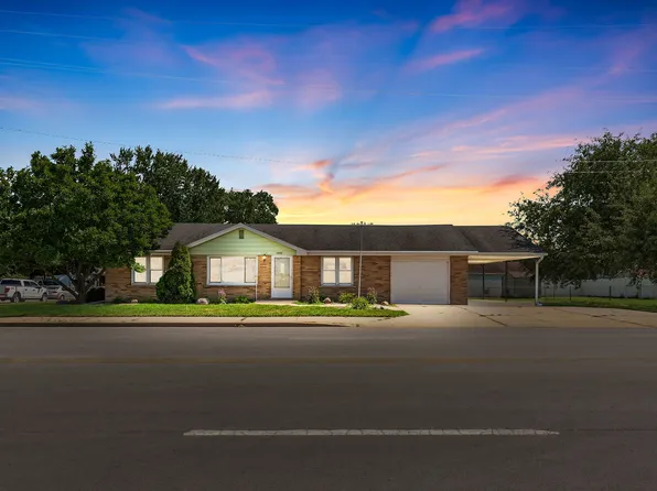 1080 E North St, Bradley, IL 60915