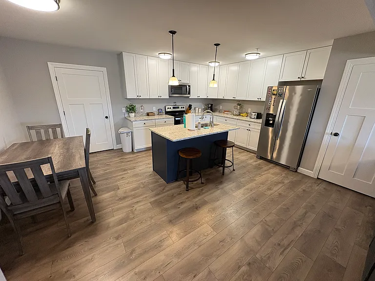 West End Arboretum Condos — Photo 10