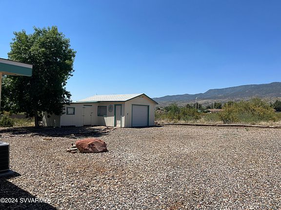 4th image of 1140 Sunrise Drive