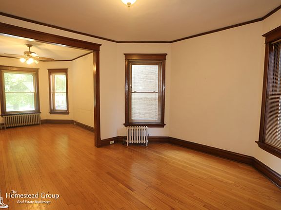 5th image of 1334 W Cornelia Avenue # Fl 1ST