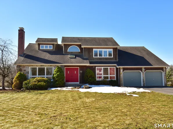 35 Vincent Circle, South Windsor, CT 06074