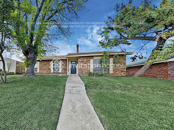 9205 Fairmont Cir