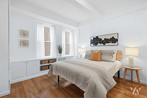 Sold by Wohlfarth & Associates Inc | media 15