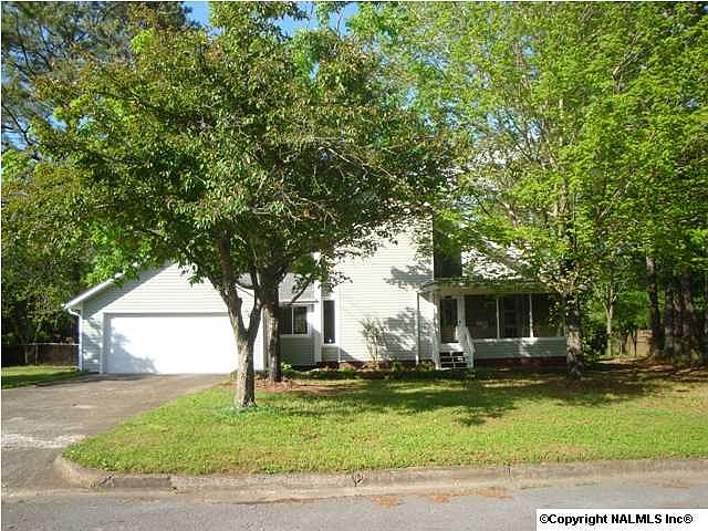 1st image of 1120 Mahan Dr