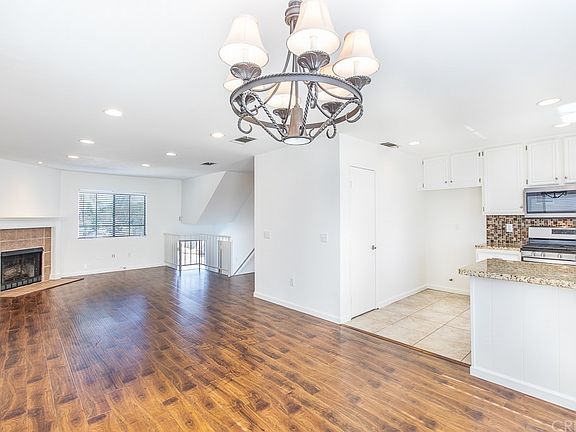 5th image of 8338 Woodley Pl Unit 36