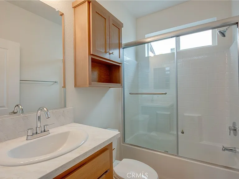 7317 Kelvin Ave — Photo 9