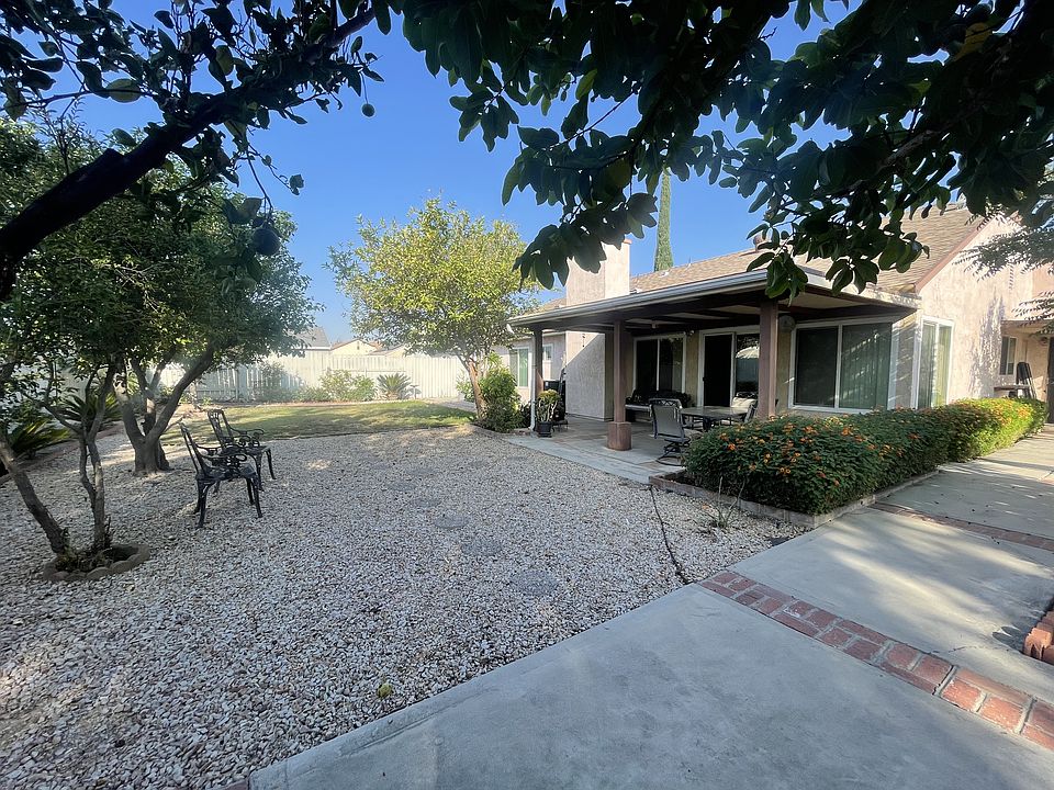 2nd image of 1371 W Mesa Dr