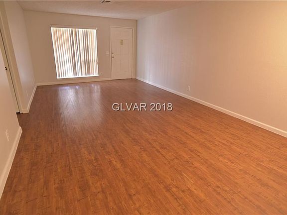 5th image of 5219 Caliente St Unit 14