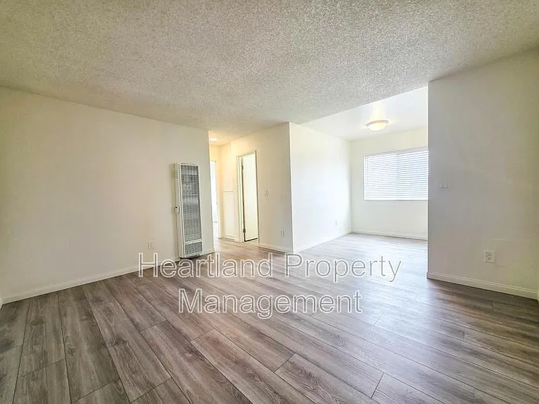 955 Imperial Beach Blvd — Photo 2