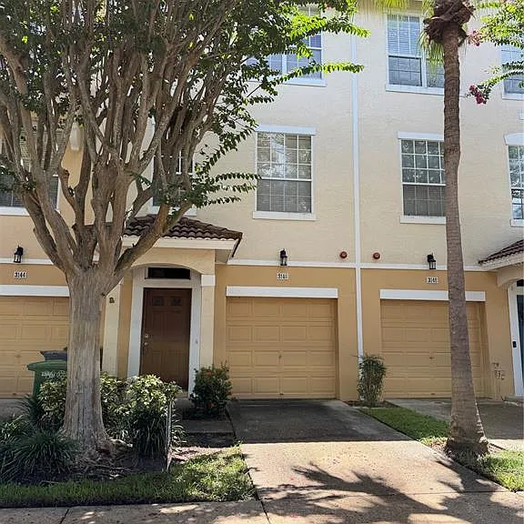 3146 Bayshore Oaks Dr — Photo 1