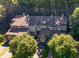 31 Lockley Ct, Wayne, NJ 07470