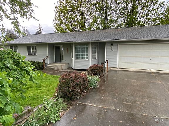 4th image of 310 Larch St