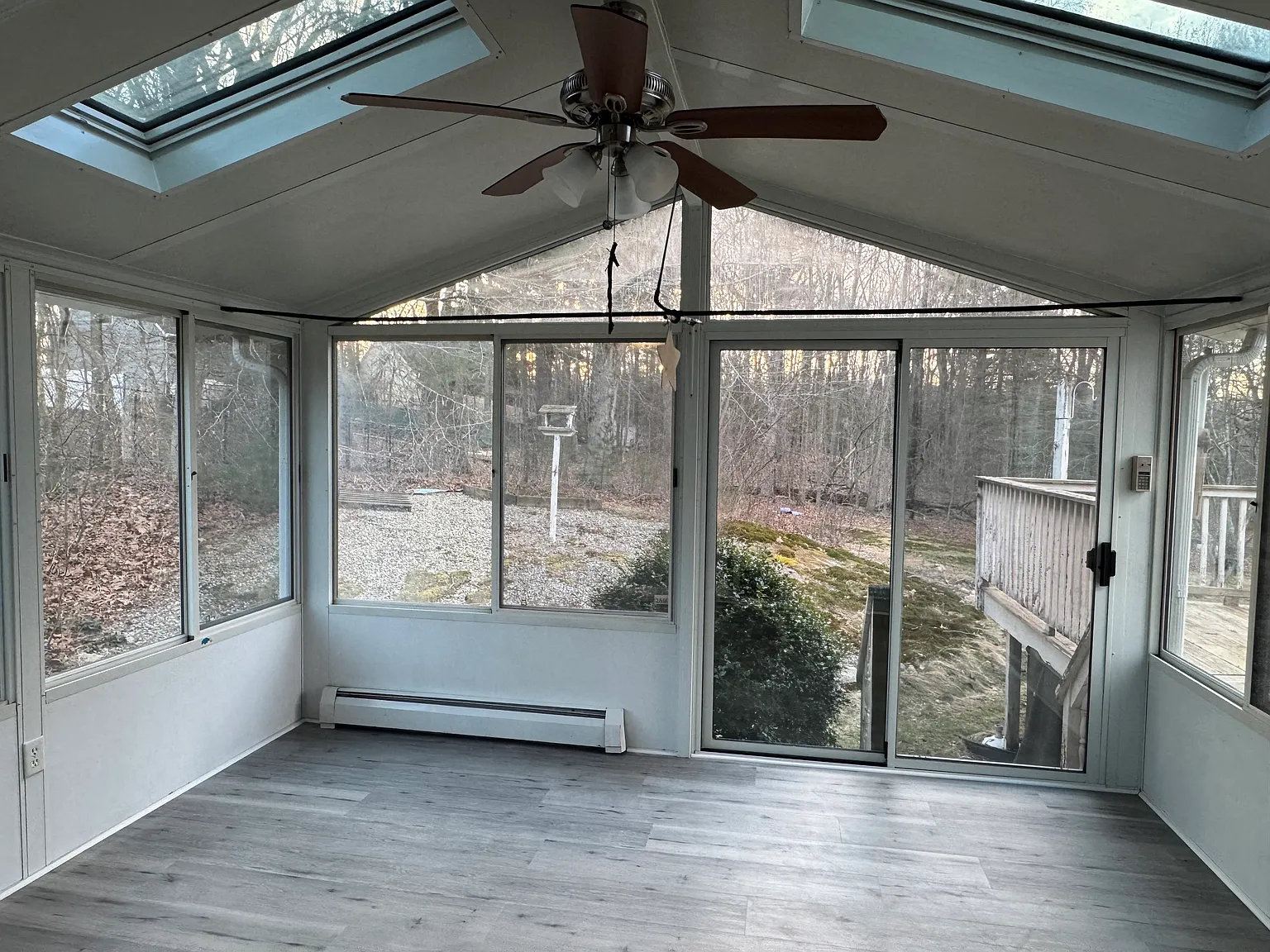 3 bed, 2.5 bath, 1704 sqft, $2,800 — Photo 4