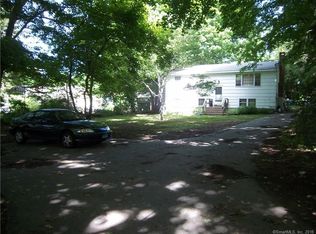 5 Cider Mill Rd, Preston, CT 06365