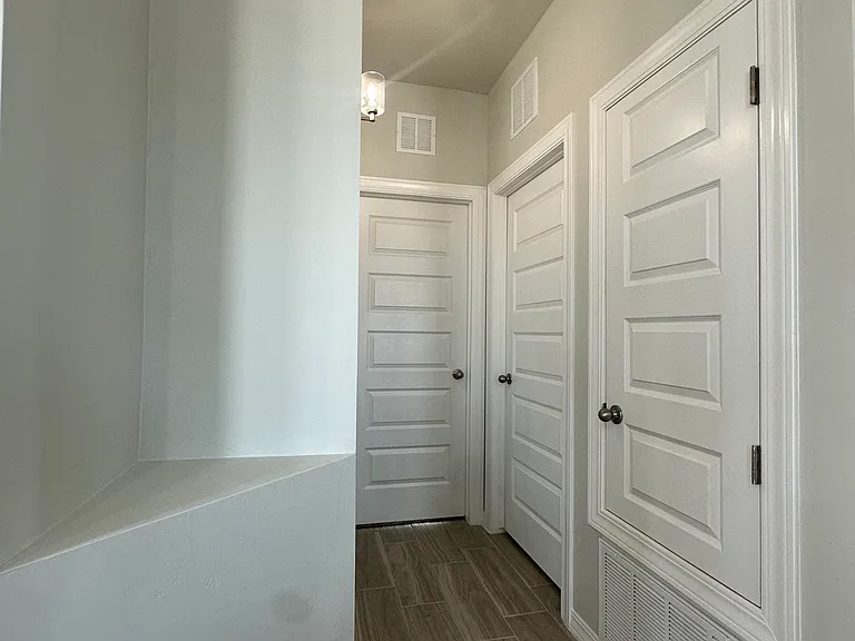 417 Samuel Blount Ct — Photo 31