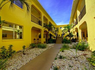 7029 Hibiscus Ave S APT 3, Saint Petersburg, FL 33707