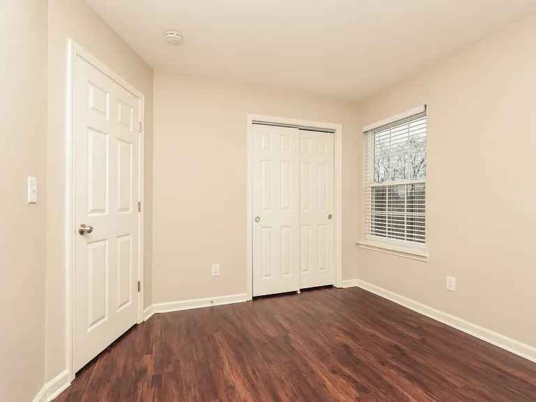 1514 Winter Ct — Photo 17