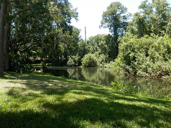 4th image of 3102 Edgemoor Dr