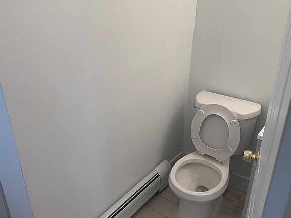 5th image of 74 Park St #2