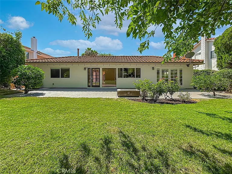 31735 Bainbrook Ct — Photo 31