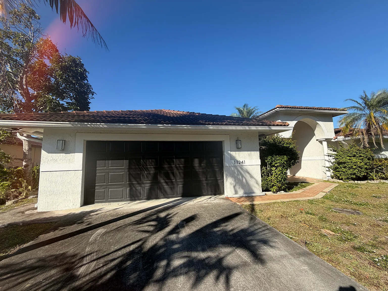 4 bed, 2632 sqft, $7,000 — Photo 3
