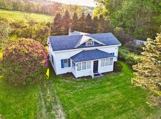 4421 Murray Rd, Skaneateles, NY 13152