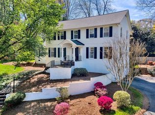 1058 Englewood Dr, Winston Salem, NC 27106