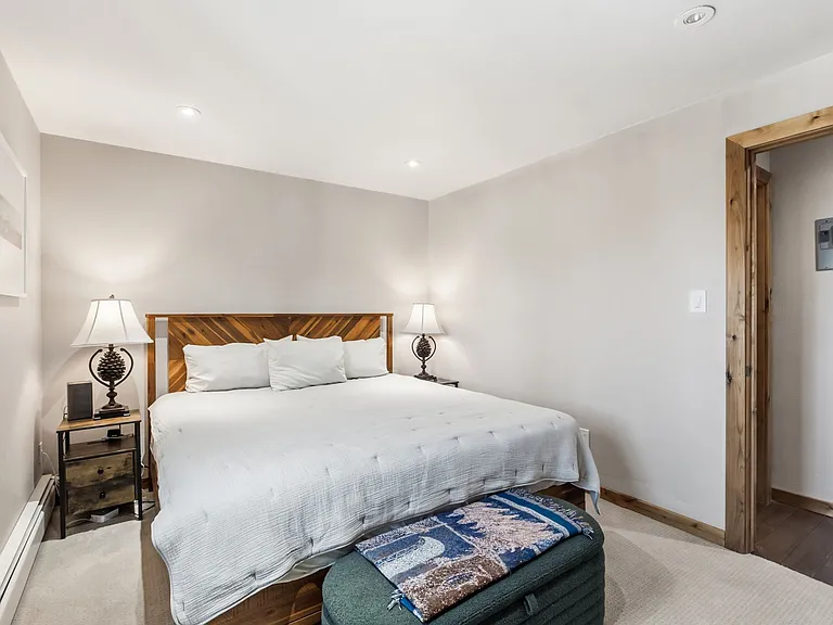 412 S Main St #221 — Photo 13