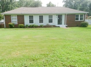 4502 Lakeview Dr NW, Huntsville, AL 35810