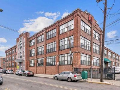 300 Communipaw Ave APT 206, Jersey City, NJ, 07304