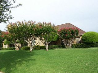 7200 Summitview Dr, Irving, TX 75063