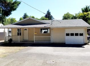 8452 SE Mill St, Portland, OR 97216