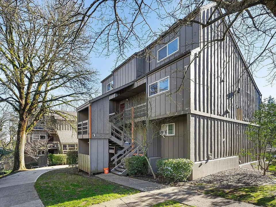 4 Touchstone Ct #130