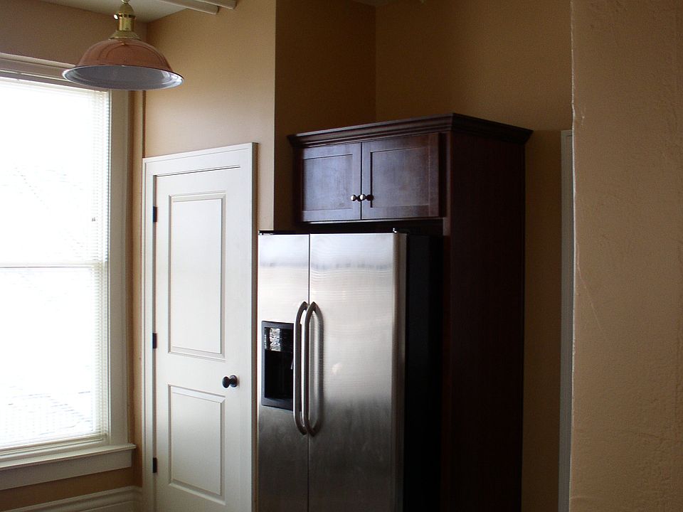 2nd image of 324 Park Central W APT 402