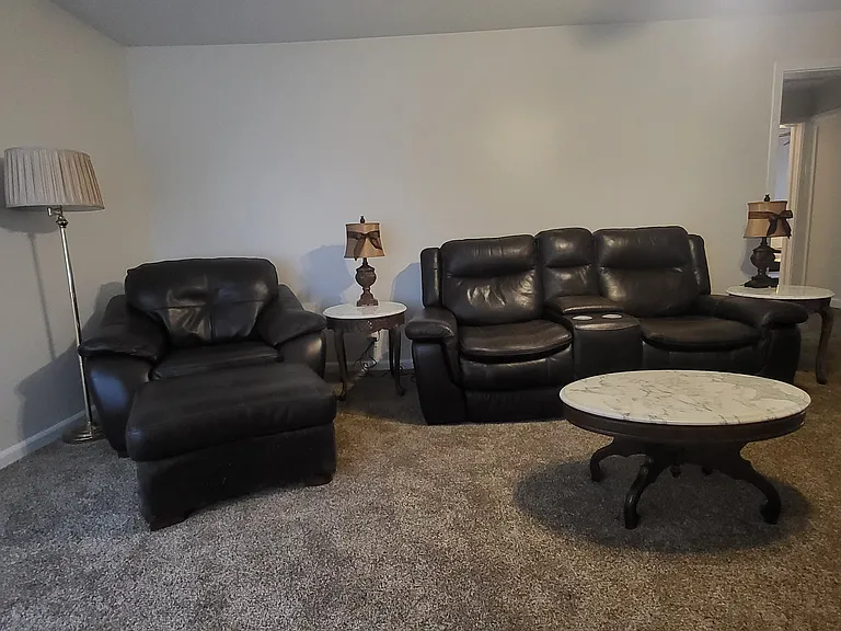4015 Lakewood Dr — Photo 15