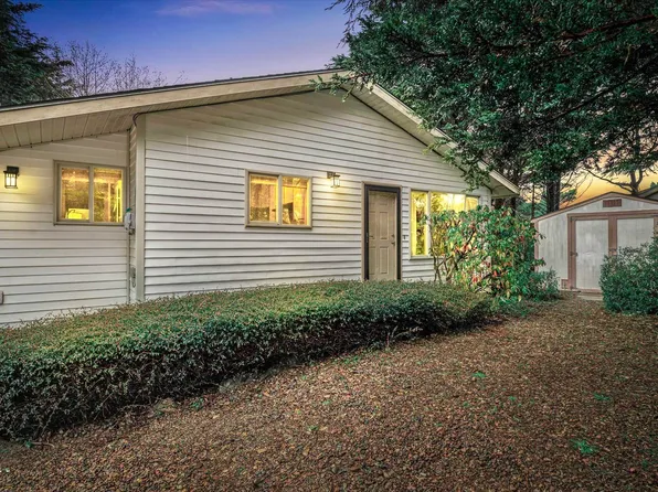 6805 Highway 101 N, Yachats, OR 97498