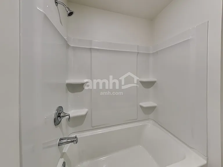 868 Carnaby Ln — Photo 18